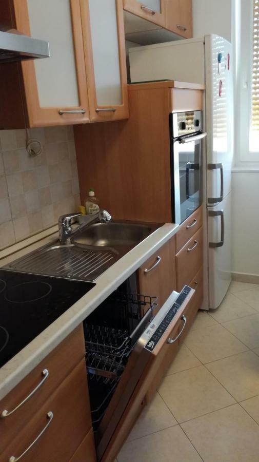 Apartma Vojkovo Koper Eksteriør billede
